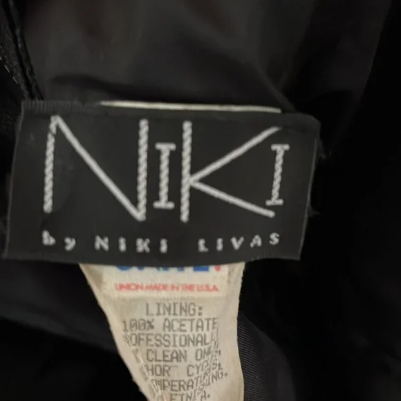 •VINTAGE BONED CORSET UNION MADE COQUETTISH• - Picture 9 of 16